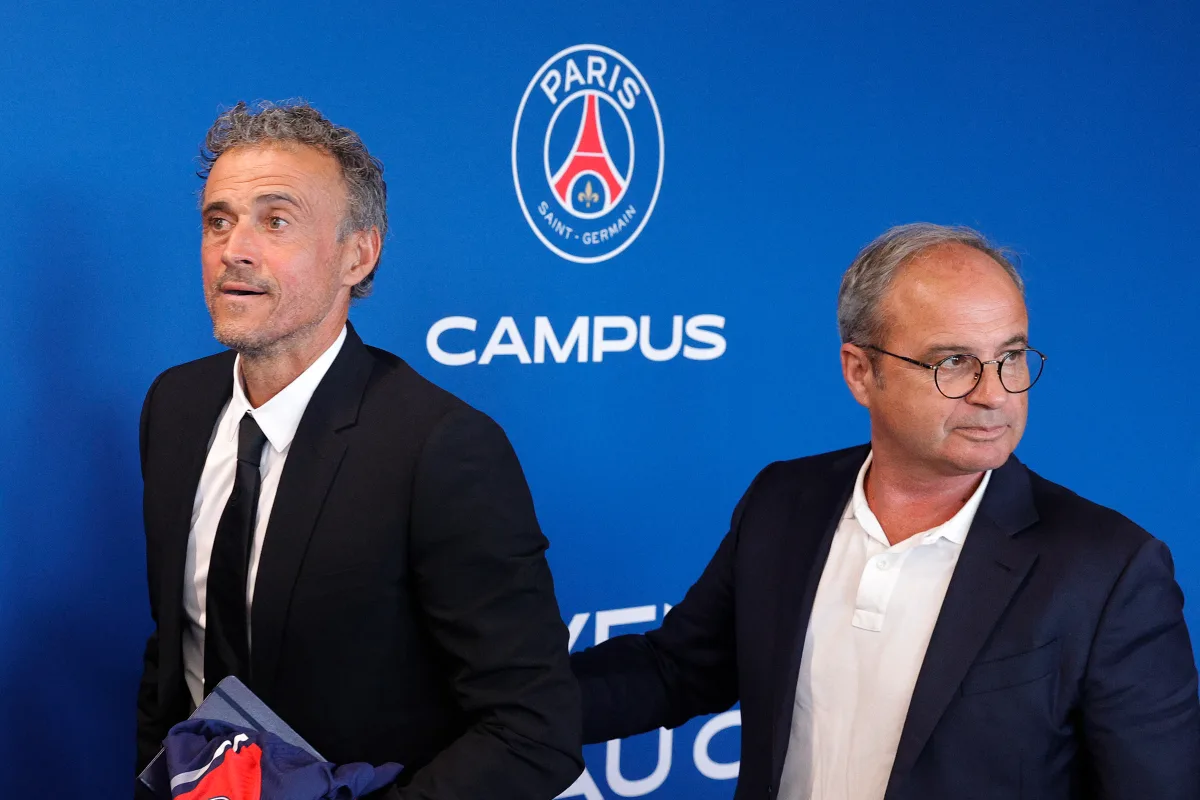 Luis Campos Investasi Pertahanan Utama PSG Luis Enrique temp